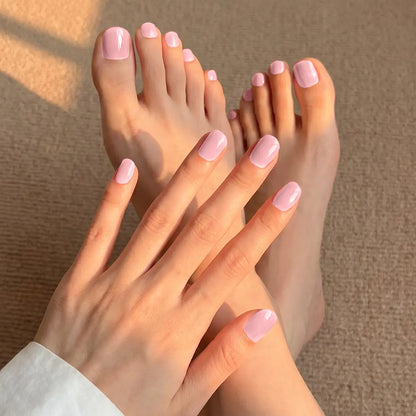 Salon-Quality Nail Strips