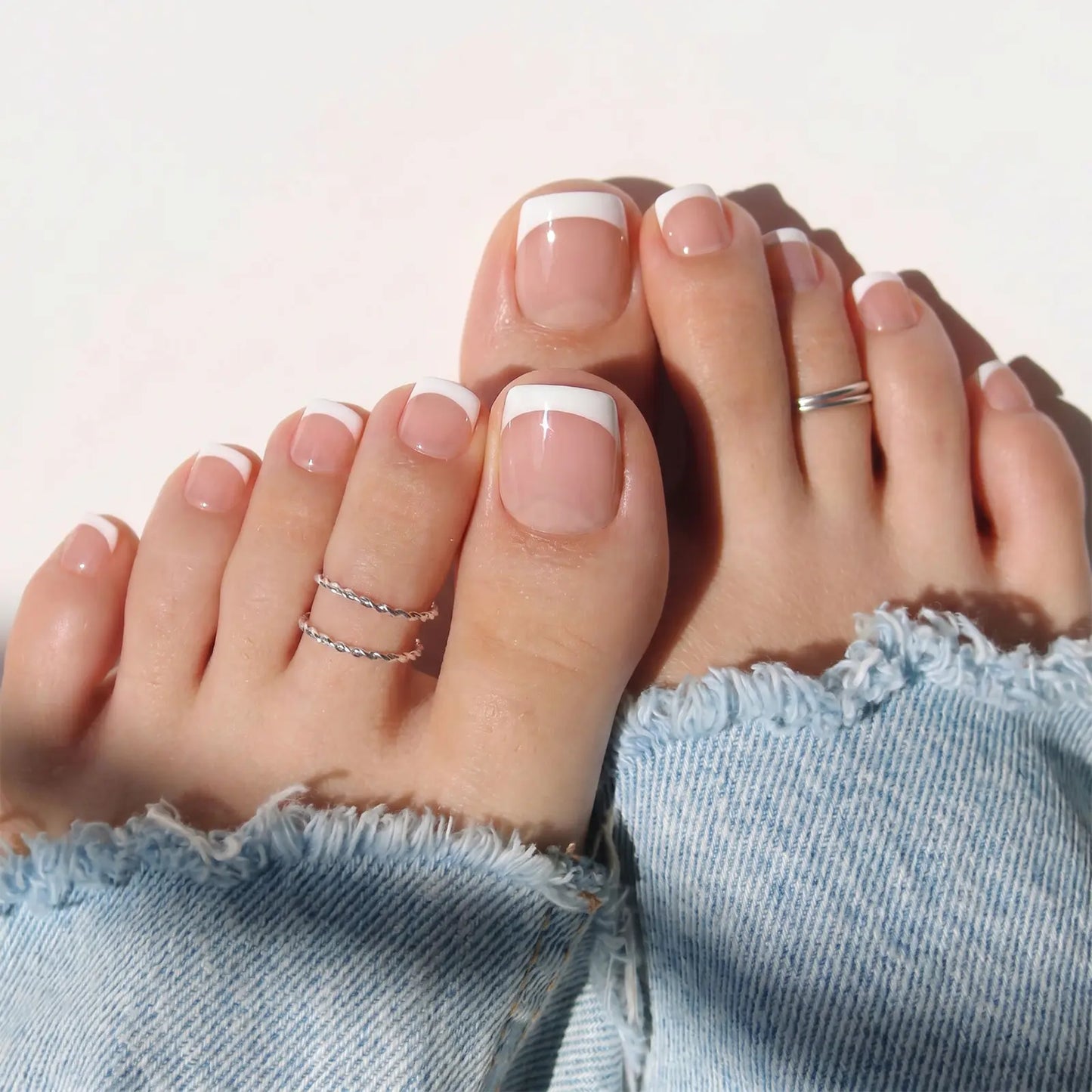 Salon-Quality Nail Strips